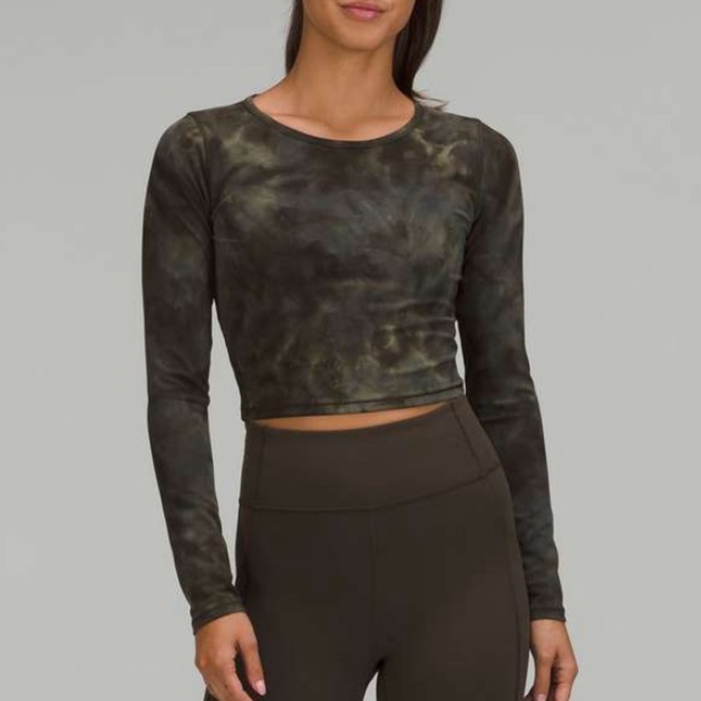 Lululemon Wunder Train cropped athletic shirt